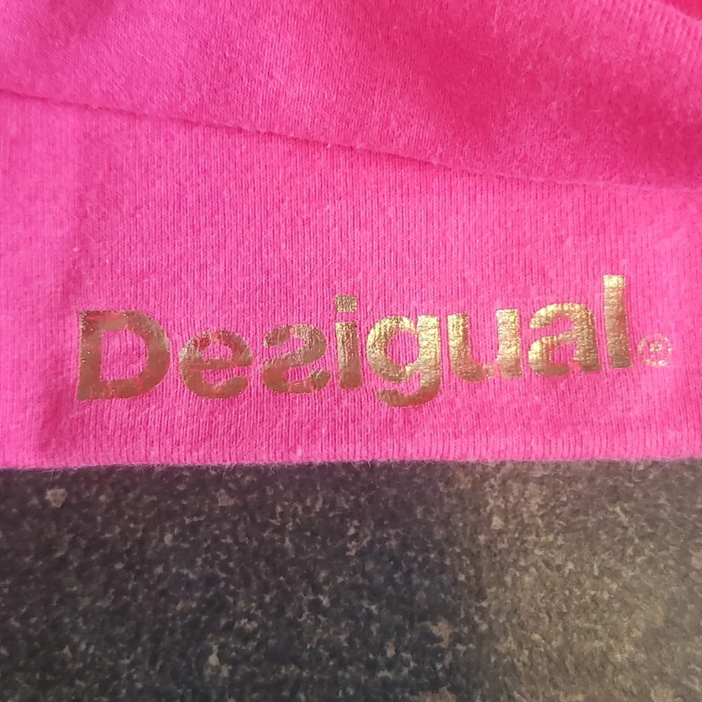 Desigual shirt and skirt set. Size 9/10. Worn once.